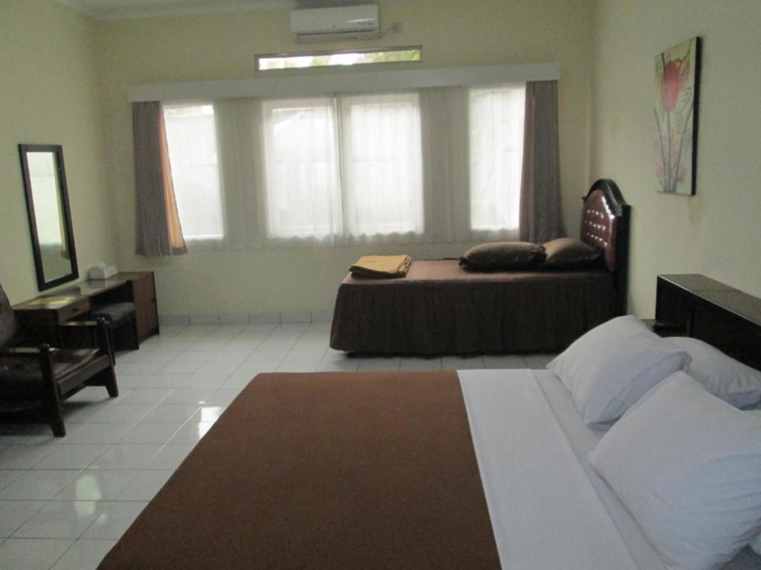 Rumah Anda Guest House By Zuzu باندونج المظهر الخارجي الصورة